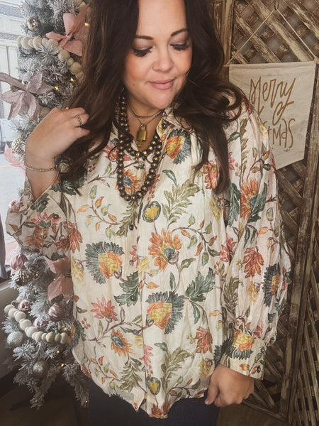 Carried Away Top-CURVY