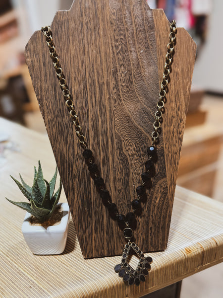 Black Fan Necklace
