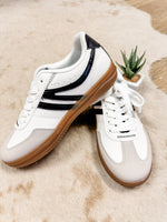 Echo Sneakers