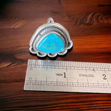 Turquoise ring - gorgeous cabochon and flower base style - Size 7